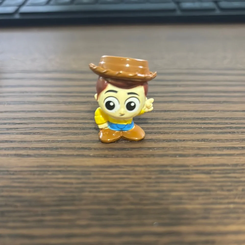 Rare Woody Disney Doorables Squish’alot - NEW - Picture 4 of 4